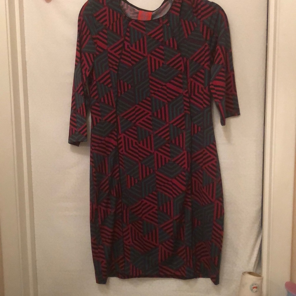 ⬇️Final drop⬇️Geometric print shift dress 👗